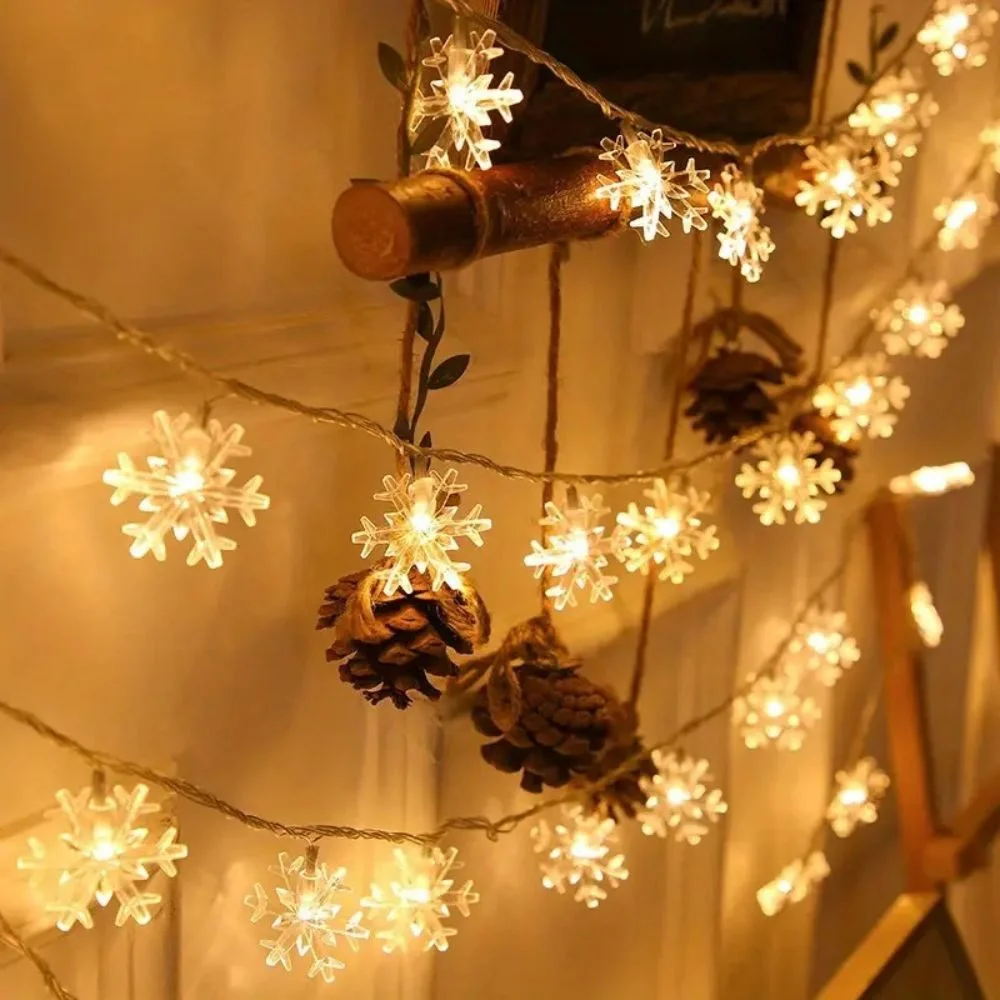 Schneeflocken-Lichterkette 3 m, warmweiß