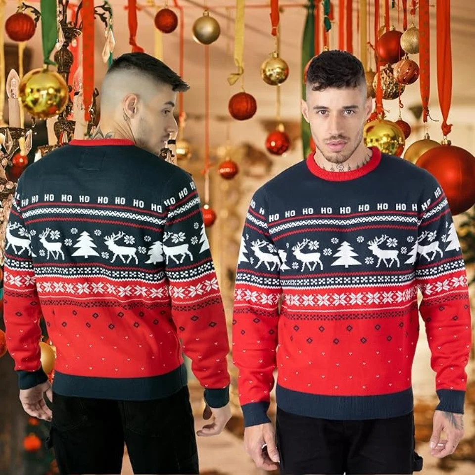 Weihnachtspullover mit Rentier & Schneeflocken, 1 Stück