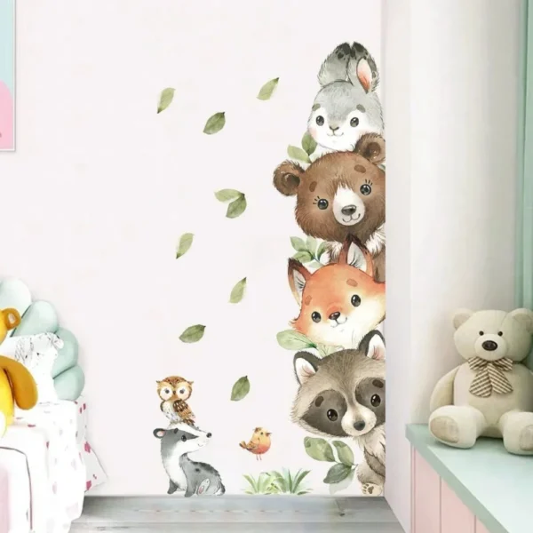 Wandsticker Bär, Fuchs & Hase mit Blättern – Hochformat