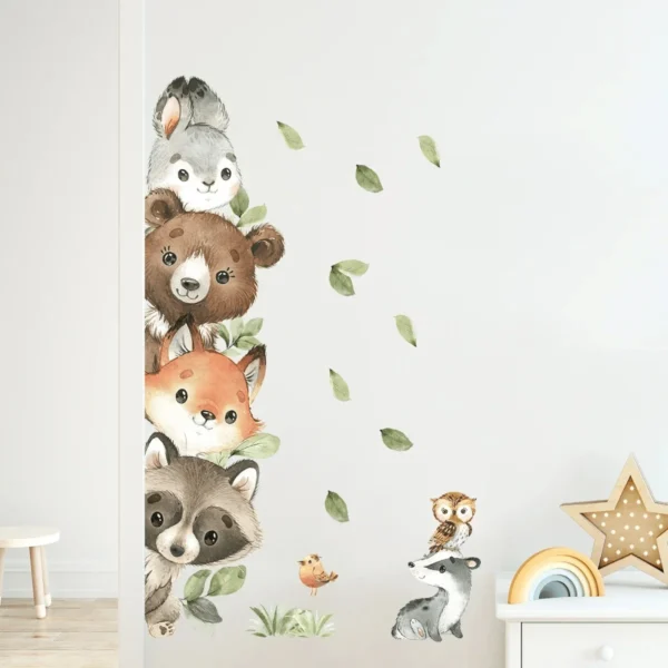 Wandsticker Bär, Fuchs & Hase mit Blättern – Hochformat