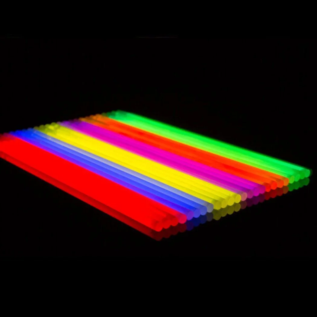Glow Sticks, 100 Pieces, with Connectors